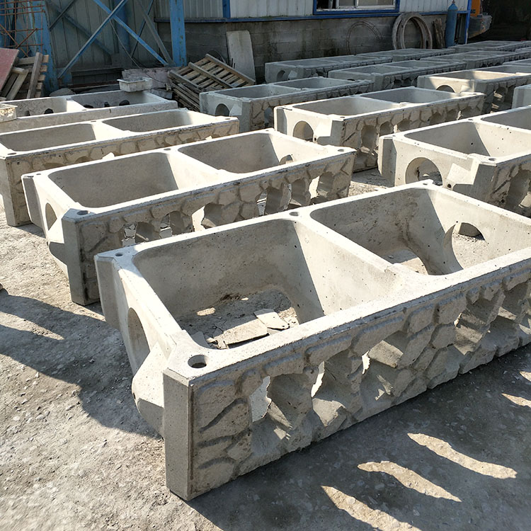 1587610915133398.jpg 階梯護坡模具24.jpg